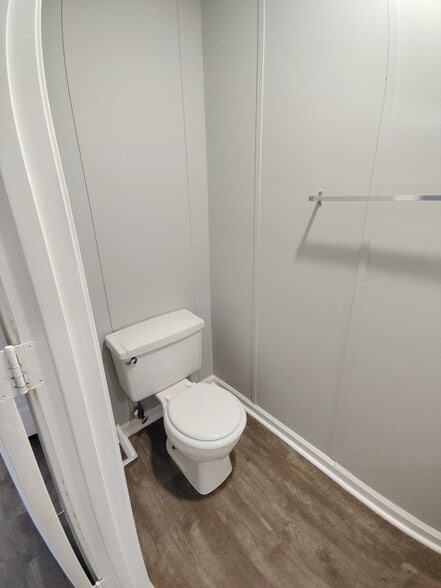 Building Photo - 16 Duiguid Dr