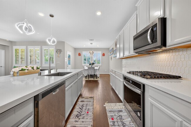 Building Photo - 2726 Tumlinson Dr