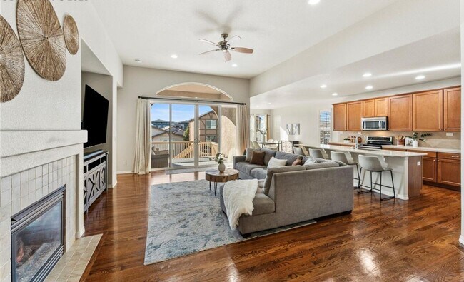 Building Photo - Cordera Home within walking to D20 Schools...