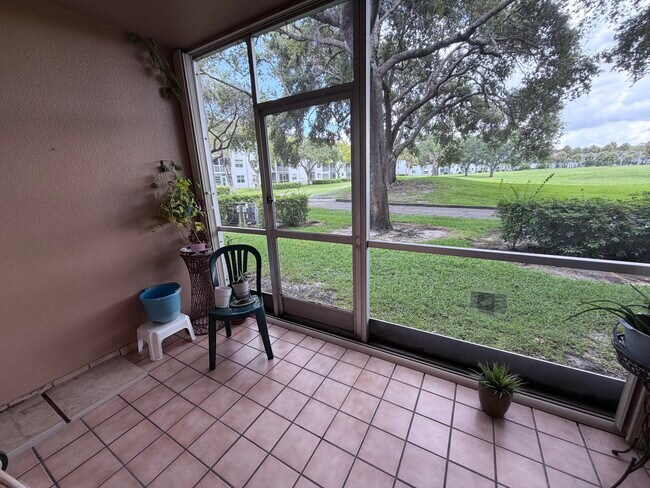 Building Photo - 1300 SW 125th Ave
