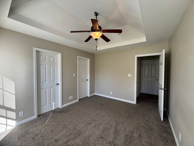 Building Photo - Beautiful Single Family Home