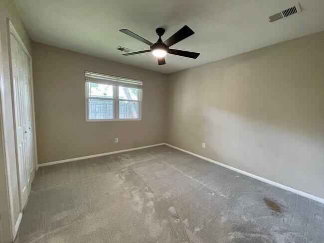 Building Photo - 4312 Glen Willow Ct