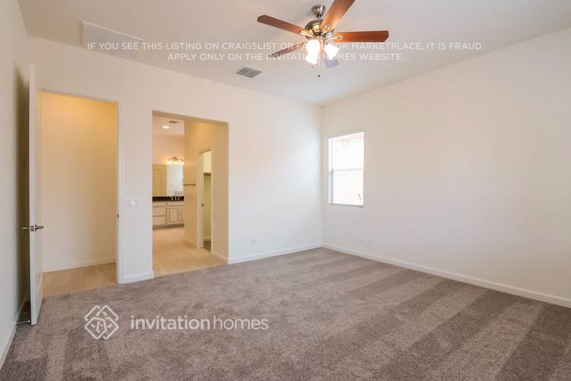 Building Photo - 19270 E Thornton Rd