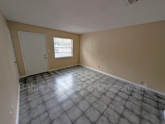 Building Photo - 3307 N 77th St