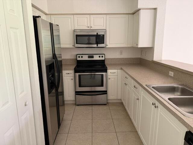 Building Photo - 8330 SW 29th St