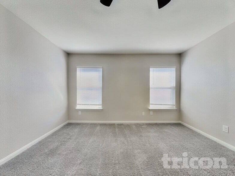 Building Photo - 1405 Breanna Ln