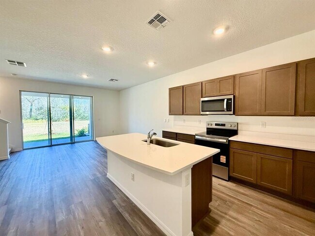 Building Photo - 11374 Velvet Apricot Dr