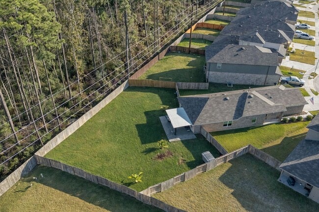 Building Photo - 24034 Sunview Vly Dr