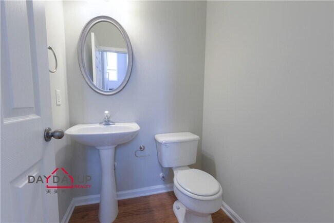 Building Photo - 420 Pintail Ct