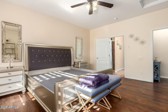 Building Photo - 10763 W Cottontail Ln