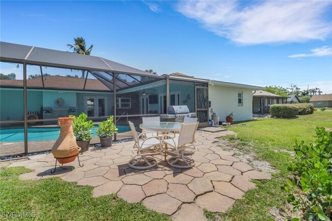 Building Photo - 6060 Perthshire Ln