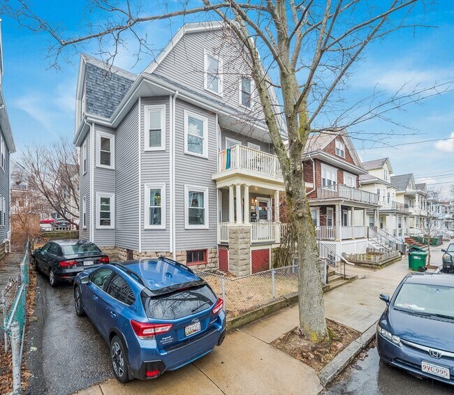 Building Photo - 81 Bristol Rd