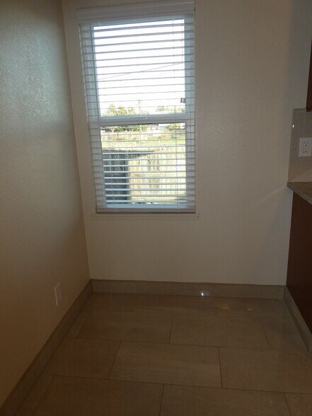 Building Photo - 20930 Cato Ct