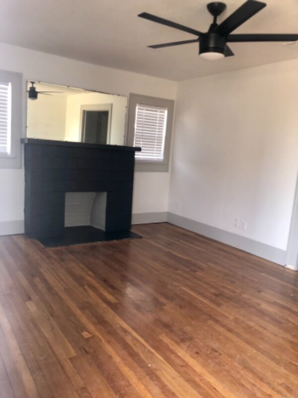 Building Photo - 2419 20th St