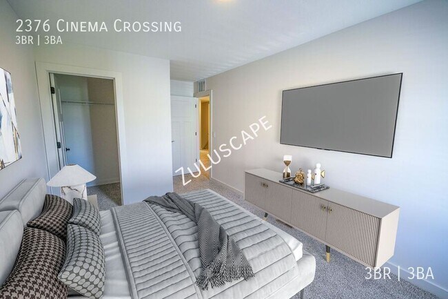 Building Photo - 1331 E Berry St