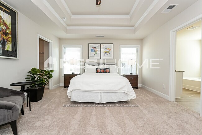 Building Photo - 501 Fiery Warbler St