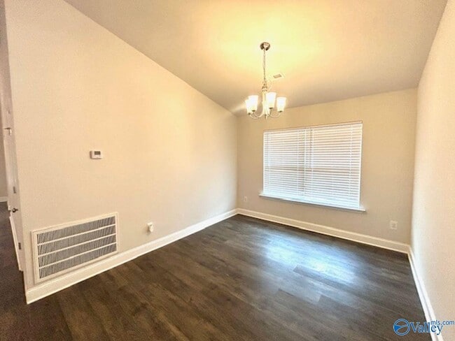 Building Photo - 14254 Wildflower Dr