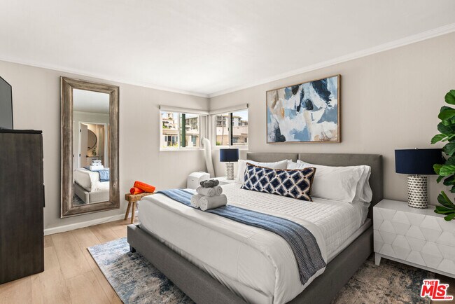 Building Photo - 457 Coast Blvd