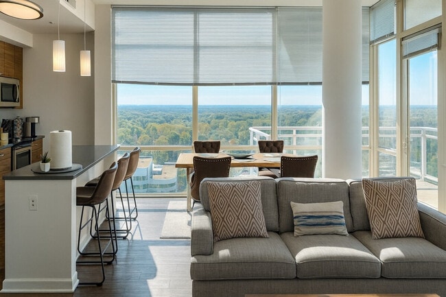 Building Photo - 1556 Spring Hill Rd