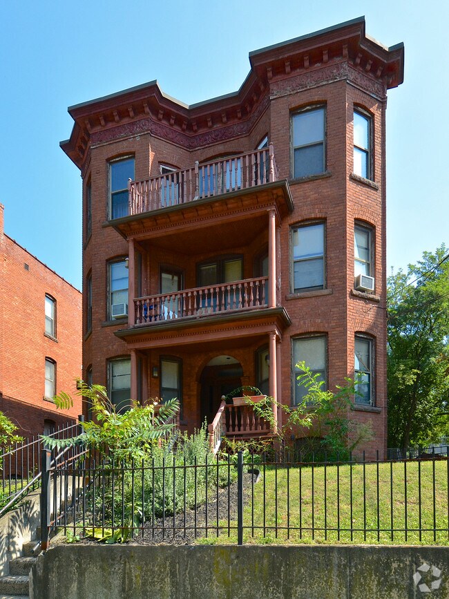 Park Terrace I Park Terrace I Park Terrace 244 Park Ter Hartford CT