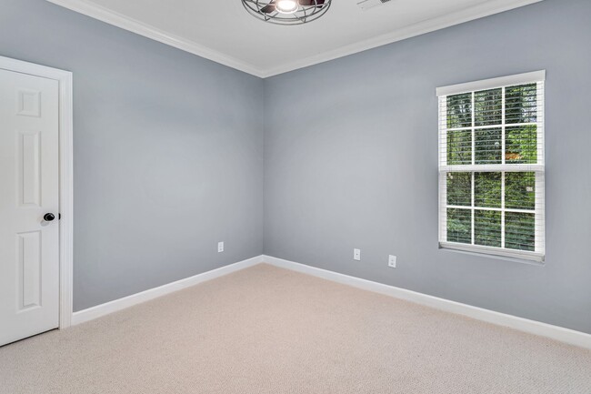 Building Photo - 1692 Preston Woods Dr