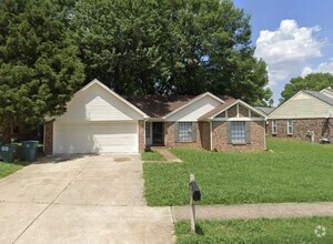 Building Photo - 5120 Twinmeadows Dr