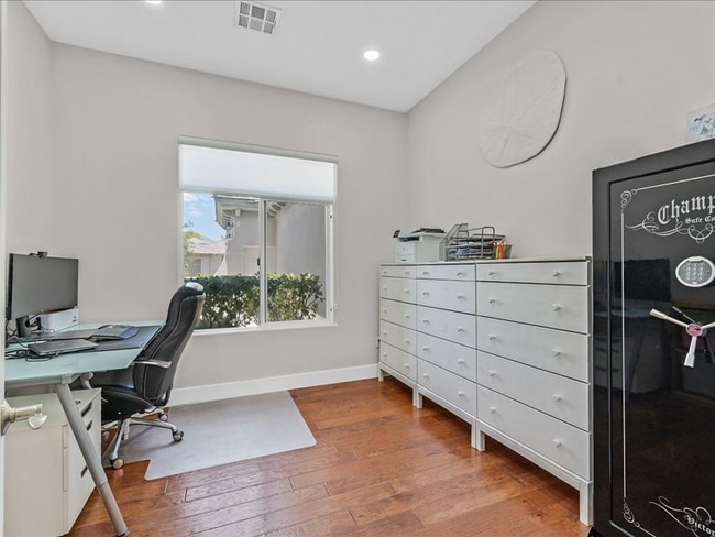 Building Photo - 10325 Sweet Fennel Dr