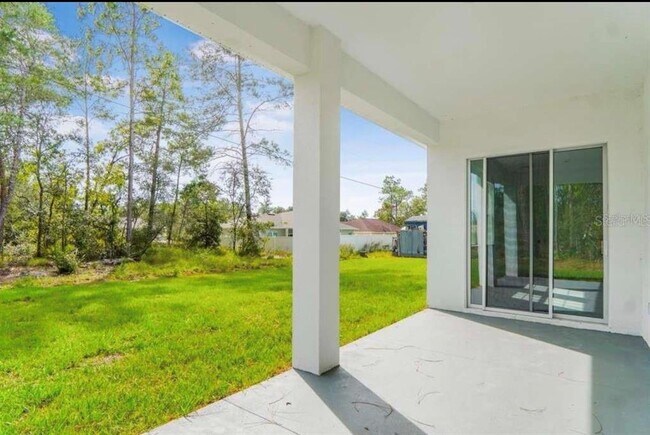 Building Photo - 15683 SW 49th Avenue Rd