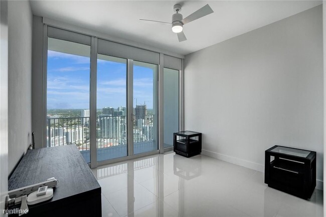 Building Photo - 3 br, 3 bath Condo - 2020 N Bayshore Dr