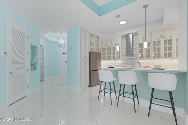 Building Photo - 200 Ocean Crest Dr