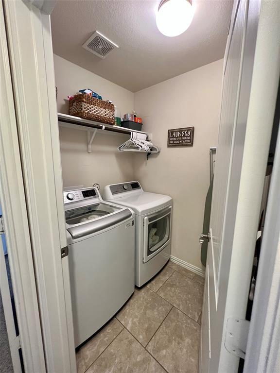 Building Photo - 10233 Crescendo Ln