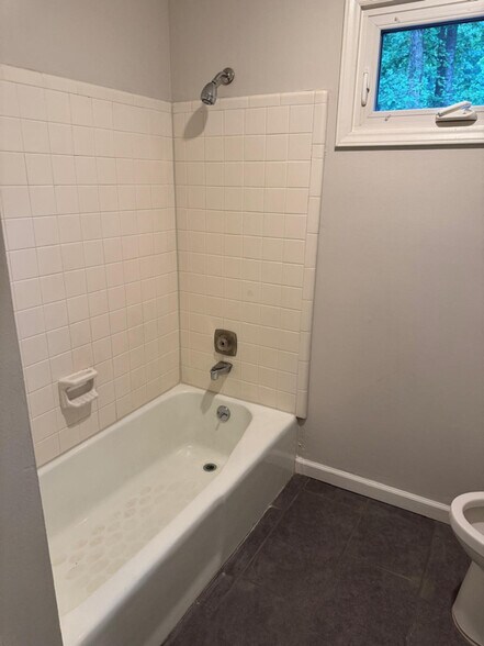 Building Photo - 4723 Shea Ln