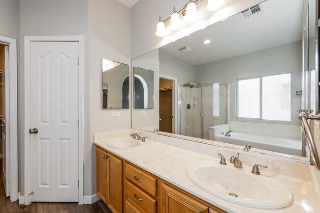 Building Photo - 1408 Logan Valley Ln