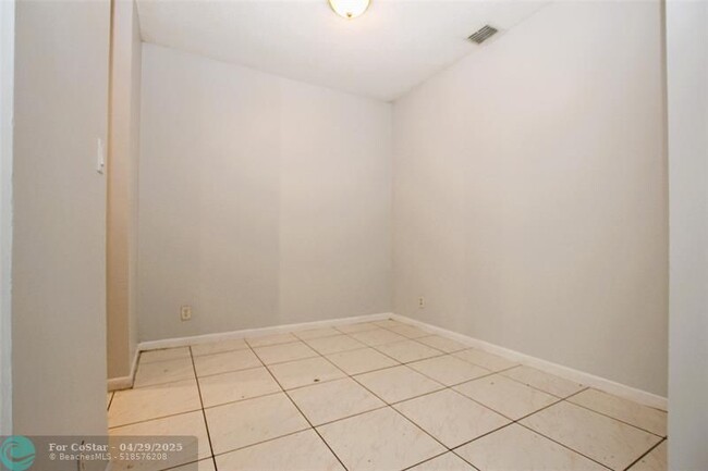 Building Photo - 11581 NW 42nd St