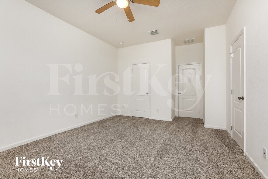 Building Photo - 16719 Abbey Hill Ct