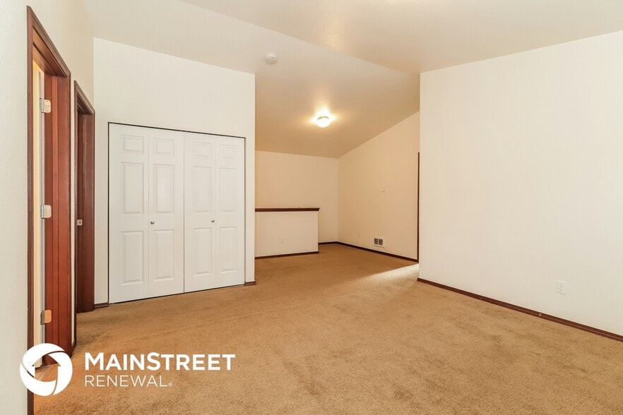 Building Photo - 4740 147th Pl NE