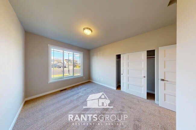 Building Photo - Brand New Home! Beautiful Steilacoom Ridge Home! Easy freeway access!