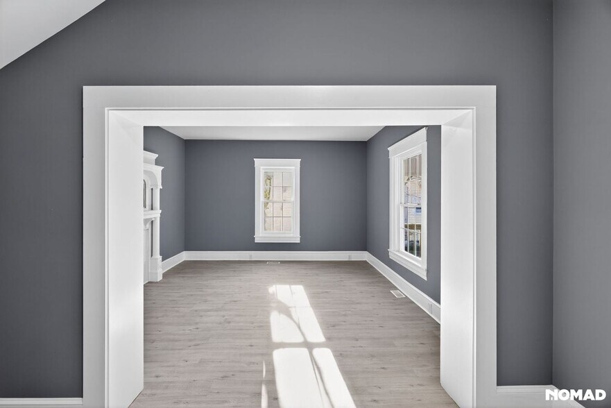 Building Photo - 512 Maple Ave