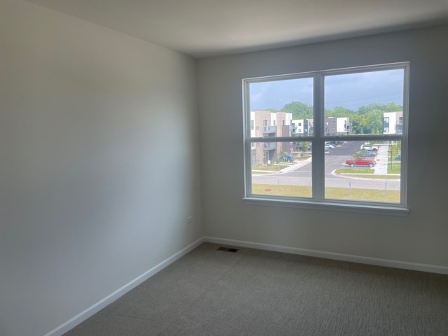 Building Photo - 3S629 Camden St