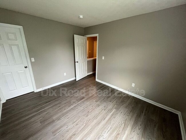 Building Photo - 505 Herbert Ave