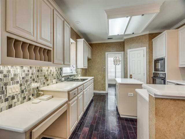 Building Photo - 5033 Hudson Dr