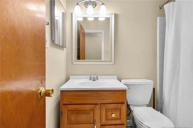 Building Photo - 1644 Inverness Dr