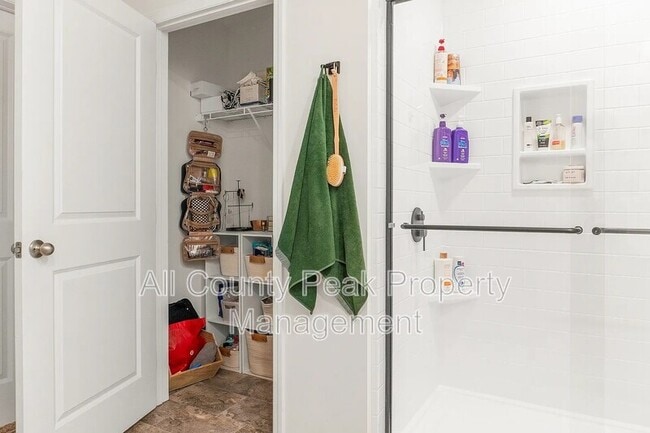 Building Photo - 6127 Prickly Lp