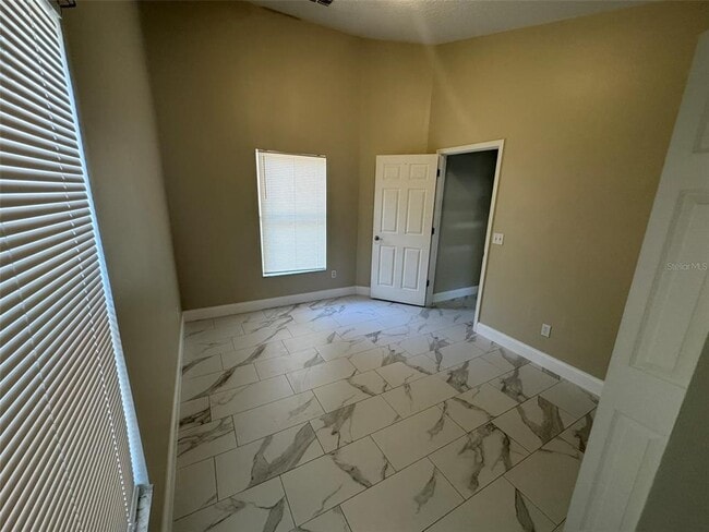 Building Photo - 2347 Blake Way