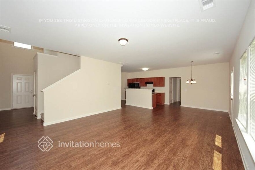 Building Photo - 4101 Oak Field Dr