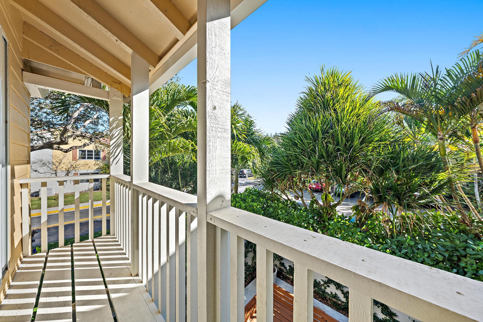 Building Photo - 120 Seabreeze Cir