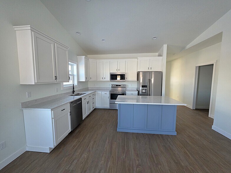 Building Photo - 1227 Wisteria Ln