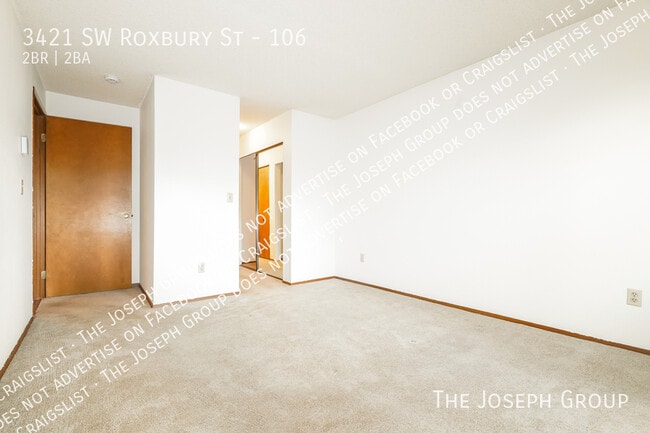 Building Photo - 3421 SW Roxbury St