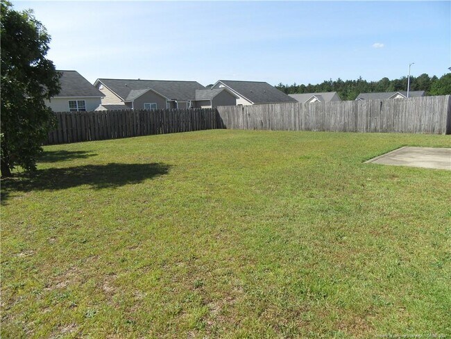 Building Photo - 2212 Cliff Swallow Drive