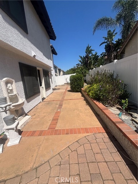 Building Photo - 5 Falcon Crest Ln